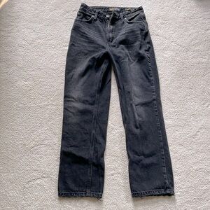 Absolutely Amazing Lee Vintage High Rise Black Straight Leg Ankle Jeans